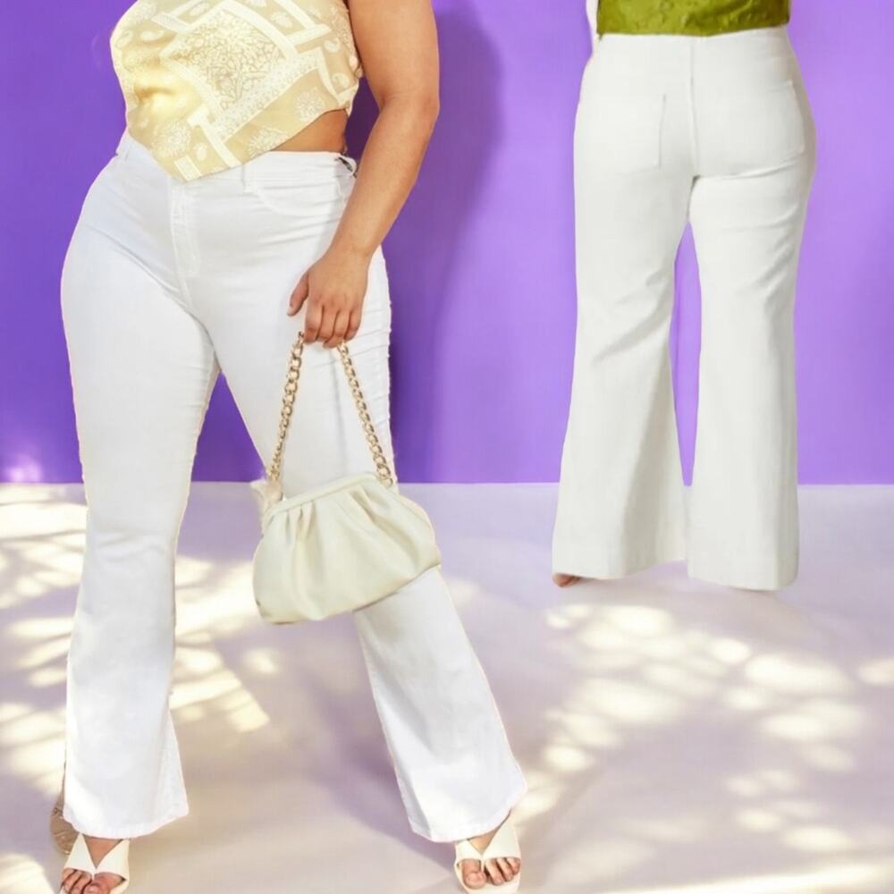 RyeGrass High Waisted Flare Jeans | Womens White Pants Size 14 | NEW WITH TAGS